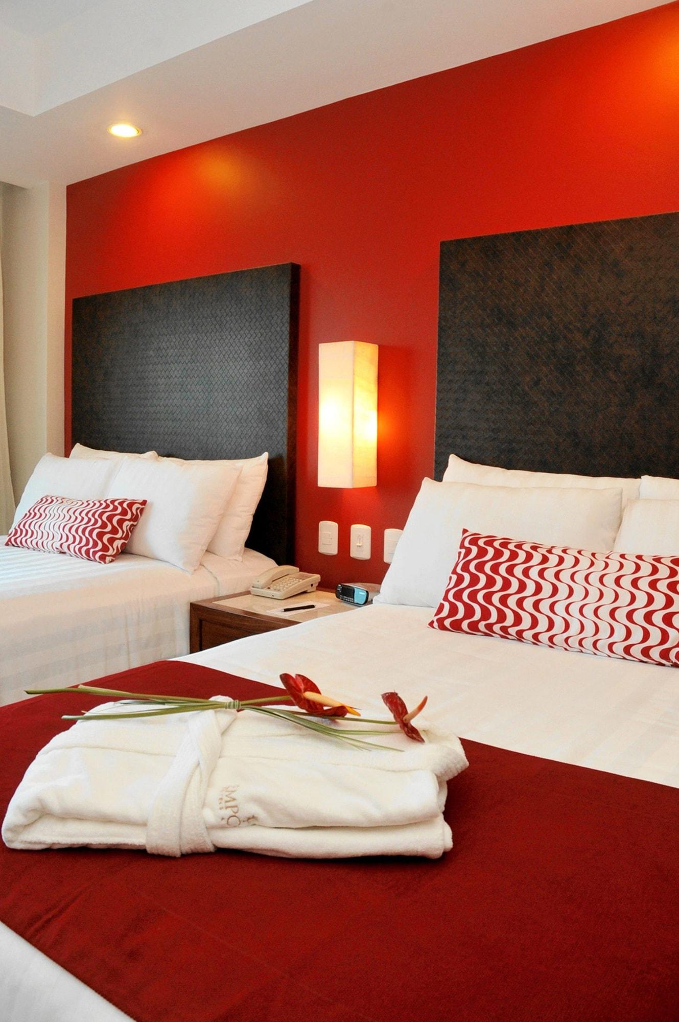 Hotel Emporio