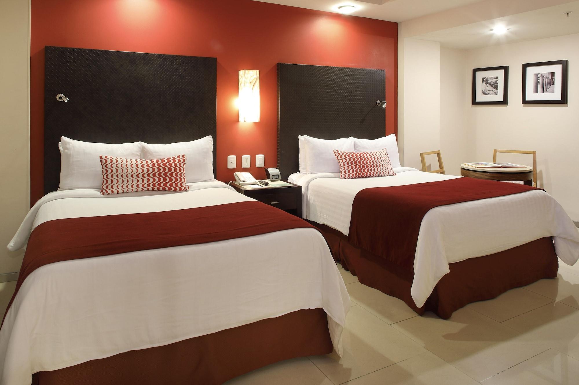 Hotel Emporio 5*