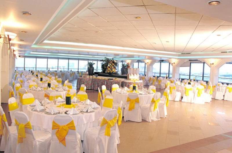 Hotel Emporio 5*