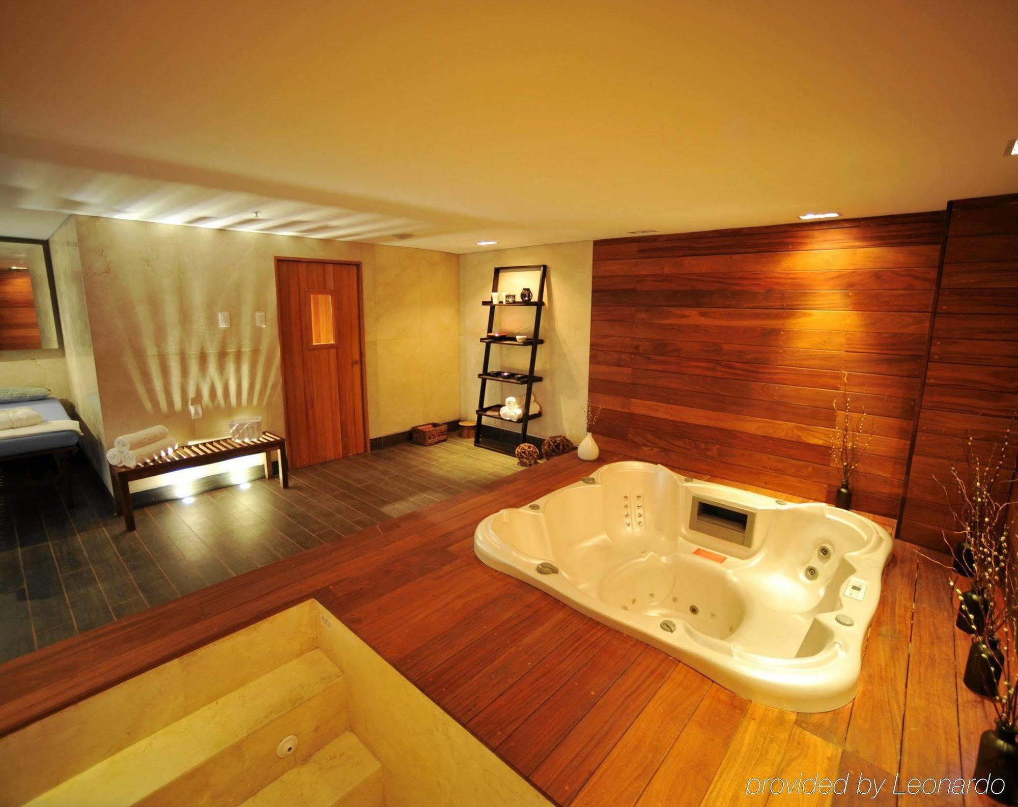Hotel Emporio